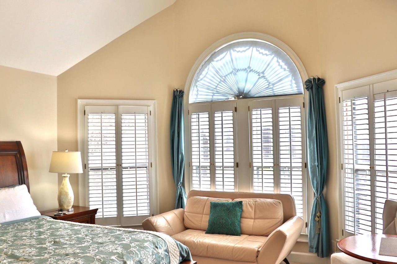 Pleasanton Courtyard Bed And Breakfast Fayetteville Dış mekan fotoğraf